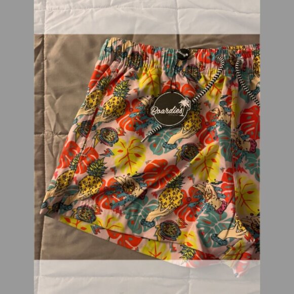 Women's Boardies Print Swim Shorts - Picture 4 of 5